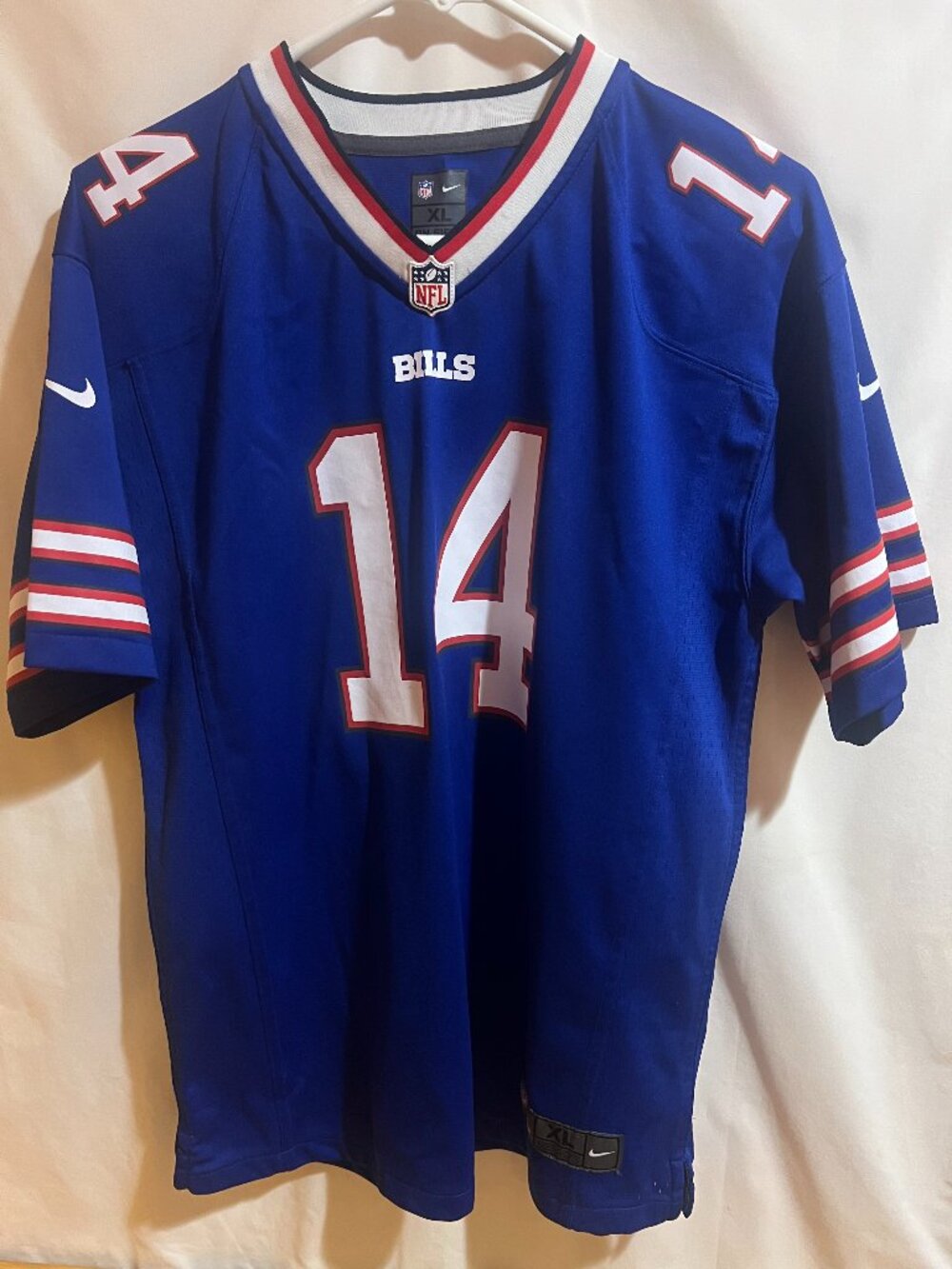 Nike On Field Youth Boys Buffalo Bills #14 Diggs Jersey Size XL Used Good Condit